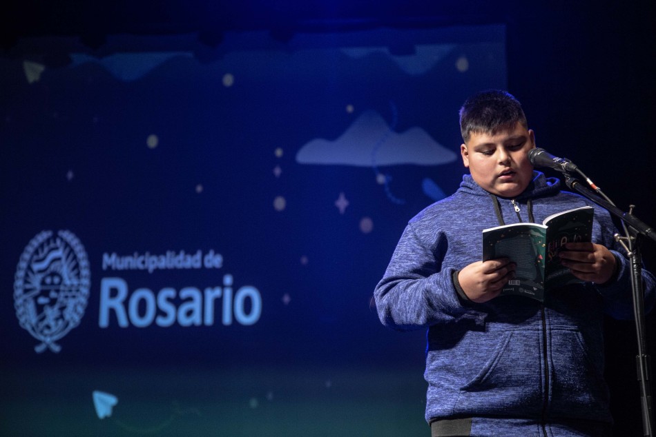 580667 | Presentación Editando sueños II en La Comedia - Sec. de Cultura y Educación (Guillermo Turin Bootello)